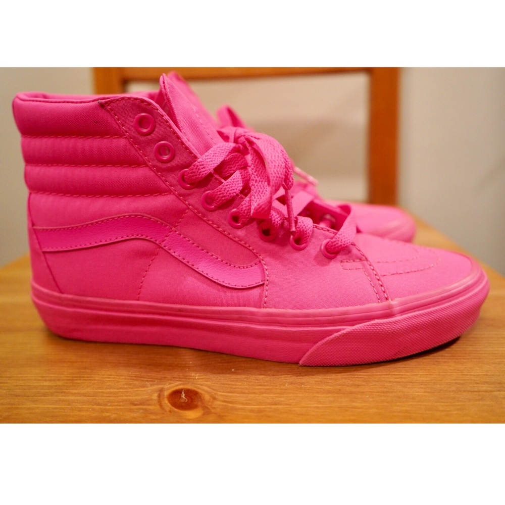 HOT PINK - High Top VANS